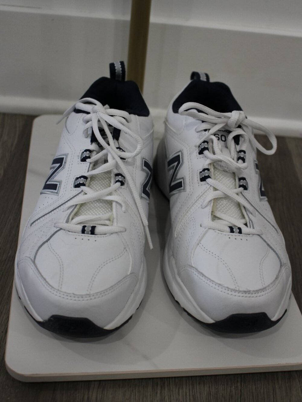 Men's New Balance 608 Size 9 2E (Wide)